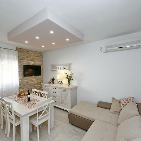Apartment Nela Zadar Exterior photo